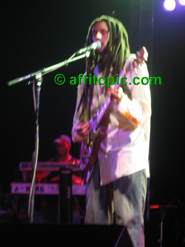 ../Images/AfricaFestival-27-28May05 171.jpg